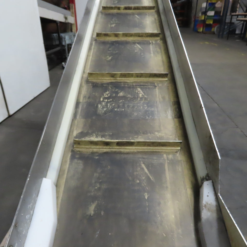 RNA FP120 120" x 9" Incline Cleated Belt Conveyor 230/400V 3Ph 6.5FPM Tested
