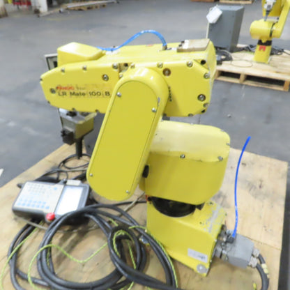Fanuc LR Mate 100iB 5-Axis Robot R-J3iB Mate Control & Teach Pendant 230V 1Ph