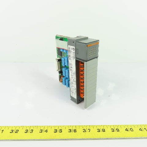 Allen-Bradley 1746-OW16 SLC 500 Ser C Output Module