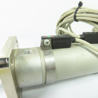 SMC CDG1FN32-25S-H7PWZ Pneumatic Air Cylinder 145 PSI 32mm Bore 25mm Stroke