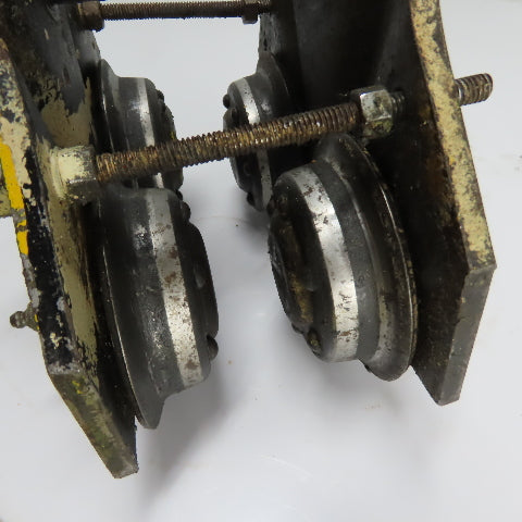 ARO 7702 Push/Pull I-Beam Hoist Trolley 4" to 10"