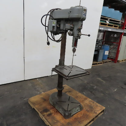 Walker Turner 1100 Variable Speed 20" Vertical Drill Press 208-230/480V 3Ph 1Hp