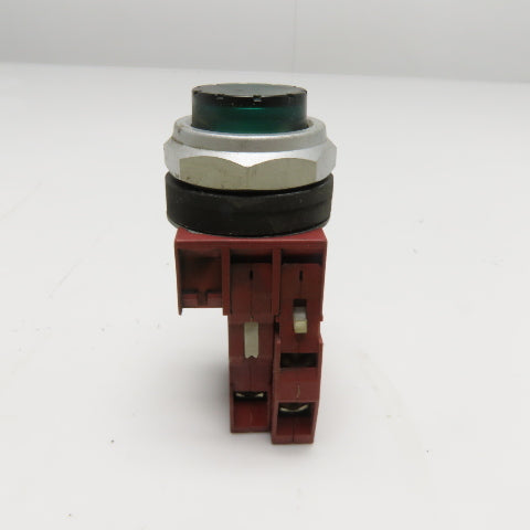 Siemens-Allis P30PLF1 Green Illuminated Momentary Contact Switch