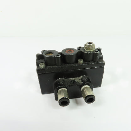 ARO Ingersoll Rand A211PS Pneumatic Air Pilot Control Valve 1/8" NPT