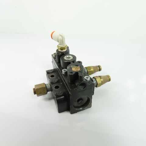 ARO A211PS Pneumatic Air Pilot Control Valve 1/8" NPT