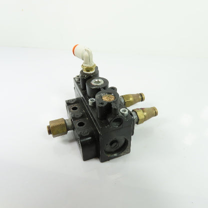 ARO A211PS Pneumatic Air Pilot Control Valve 1/8" NPT
