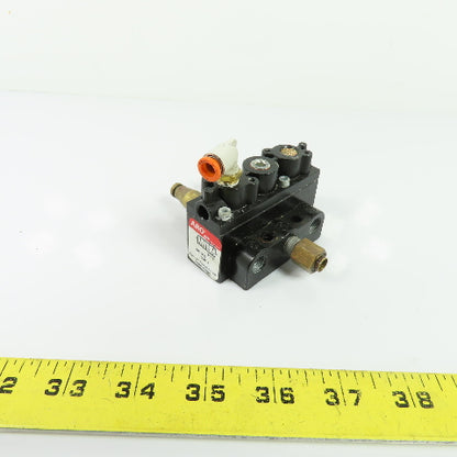 ARO A211PS Pneumatic Air Pilot Control Valve 1/8" NPT