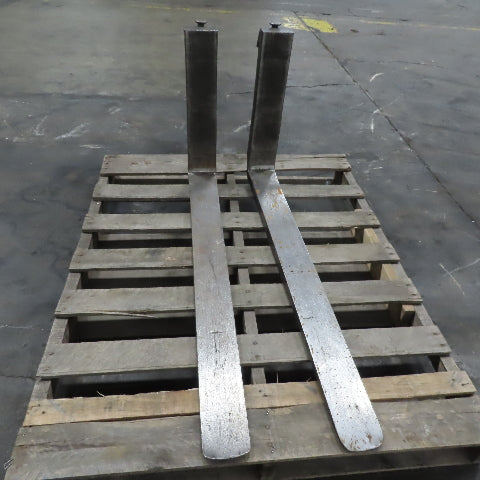 Cascade 7000025 4" x 40" Pin Lock Forklift Forks Class II 16" Carriage Set of 2