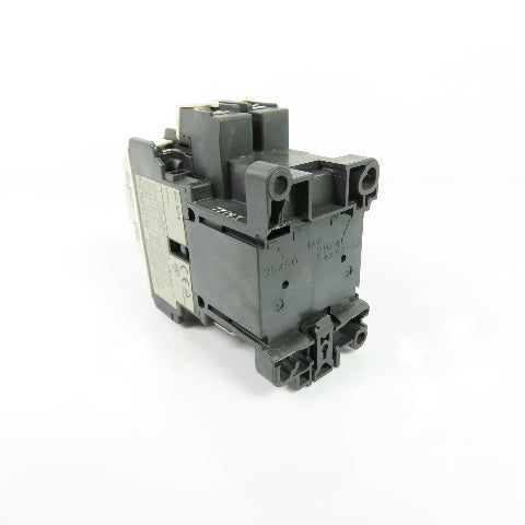 Fuji Electric SC-E04 Magnetic Contactor 110/120V Coil 25A 600V 3Ph W/ SZ-A11/T