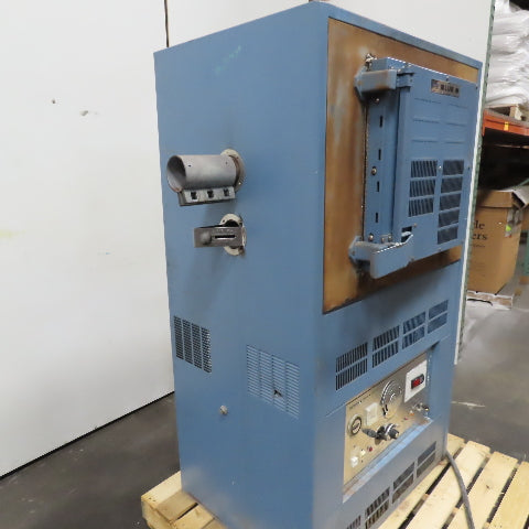Blue M POM-5580E-3 Laboratory Convection Oven 208V 3Ph 704-1300°F