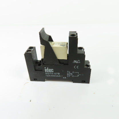 IDEC SQ1V-07B RQ1V-CM-A24 Relay W/ Socket Base 12A 250VAC 24V Coil Lot Of 2