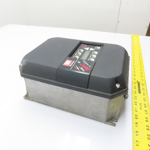 WFC2002-0CHT AC Inverter 230V 1Ph Input 230V 3Ph Output 2HP 7.5A