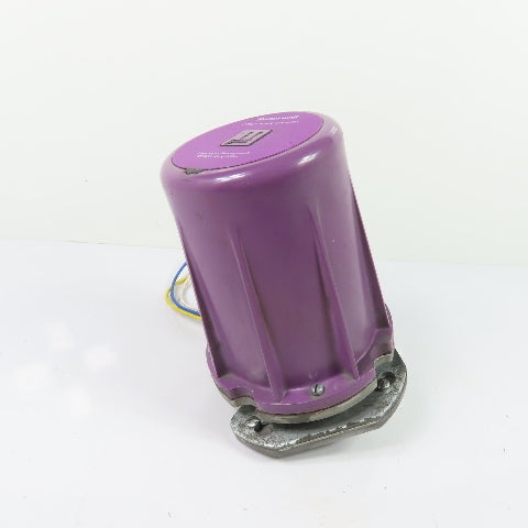 Honeywell C7061A 1012 Dynamic Self-Checking Ultraviolet UV Flame Detector 120V