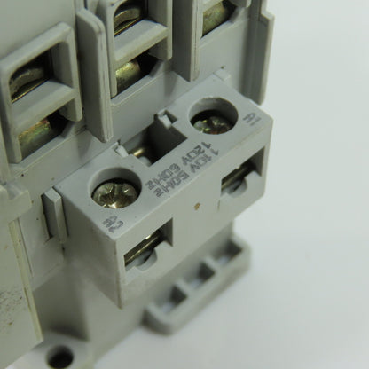 Allen-Bradley 100-C30*00 Contactor 120V Coil W/ 193-EA1HC 12-37A Overload Relay