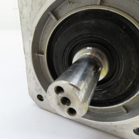 Fanuc A06B-0852-B902 AC Spindle Motor a2 3.7kW-5.5kW 200-230V 3Ph 2800-8000RPM