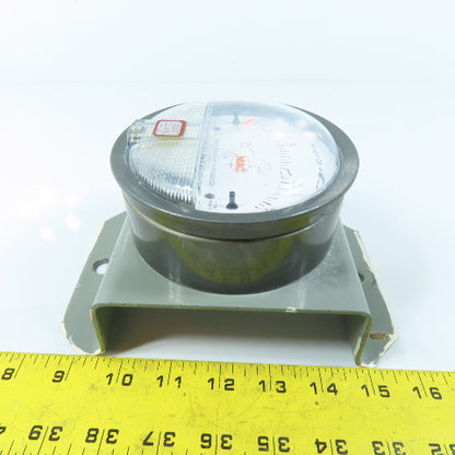Dwyer Instruments Magnehelic Differential Pressure Gauge 0-15 Inches of Water