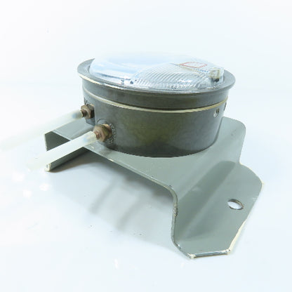 Dwyer Instruments Magnehelic Differential Pressure Gauge 0-15 Inches of Water