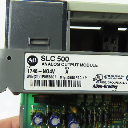 Allen-Bradley 1746-NO4V SLC 500 4-Channel Analog Voltage Output Module Ser A