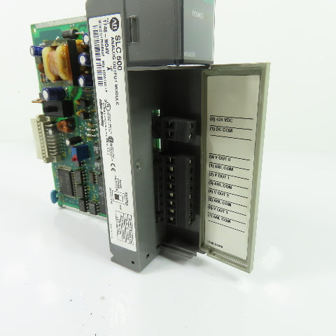 Allen-Bradley 1746-NO4V SLC 500 4-Channel Analog Voltage Output Module Ser A