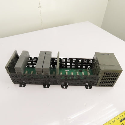 Allen-Bradley 1746-A13 SLC 500 13-Slot Rack Chassis SerB w/ 1746-P4 Power Supply