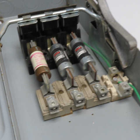 Siemens JN424 200A 3-Pole Fusible General Duty Safety Disconnect Switch 240VAC