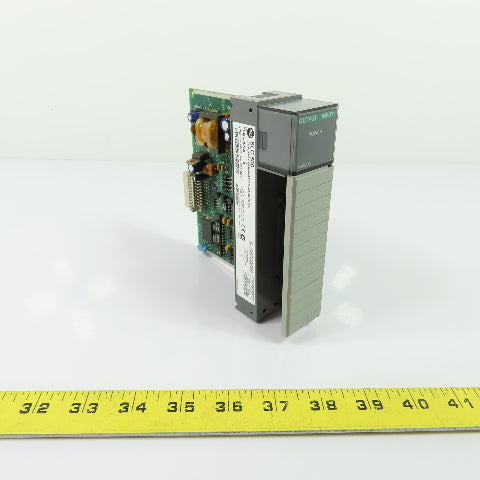 Allen-Bradley 1746-NIO4I SLC 500 Analog Combination I/O Module Ser A