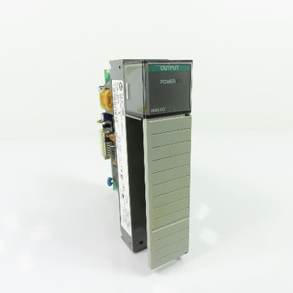 Allen-Bradley 1746-NO4V SLC 500 Analog Voltage Output Module Ser A