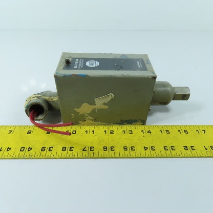 Allen-Bradley 836-NX4 Pressure Control Switch 140 PSI Max NEMA Type 1 Series A