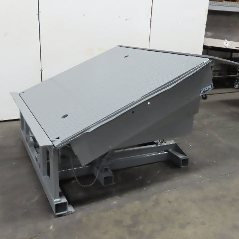 McGuire MP6640-18 6' x 6' Mechanical Pit Dock Leveler 40000 lb. Capacity