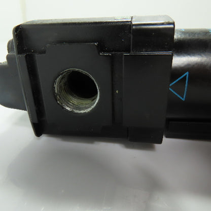Wilkerson M18-04-CH00 Pneumatic Air Line Coalescing Filter 1/2" NPT