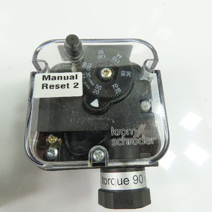 Kromschroder 84447982 DG150NT Gas Pressure Switch 12-60 in wc 240VAC NEW
