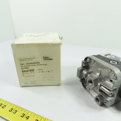 Kromschroder 84447982 DG150NT Gas Pressure Switch 12-60 in wc 240VAC NEW