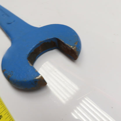 Heavy Duty Double Open End Cast Service Wrench 2-1/2" To 1-13/16"