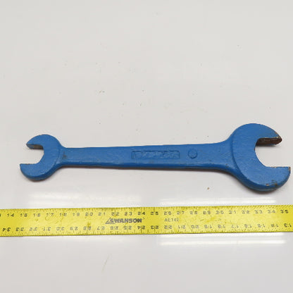 Heavy Duty Double Open End Cast Service Wrench 2-1/2" To 1-13/16"