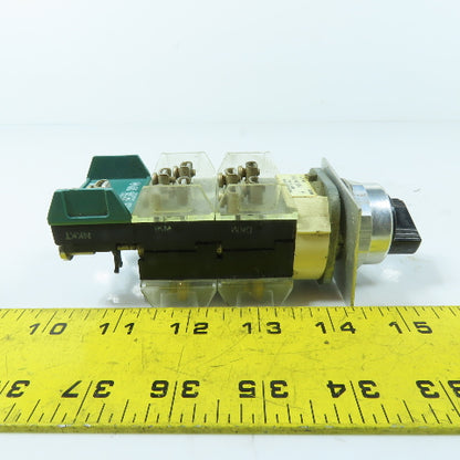 Allen-Bradley 800T-N2KF4 Selector Switch 3 Position 800T-XD2R Logic Reed 600V