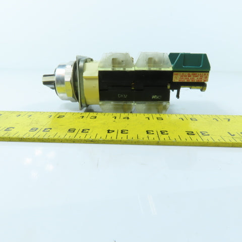 Allen-Bradley 800T-N2KF4 Selector Switch 3 Position 800T-XD2R Logic Reed 600V