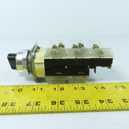 Allen-Bradley 800T-N2KF4 Rotary Selector Switch 3-Position 600V