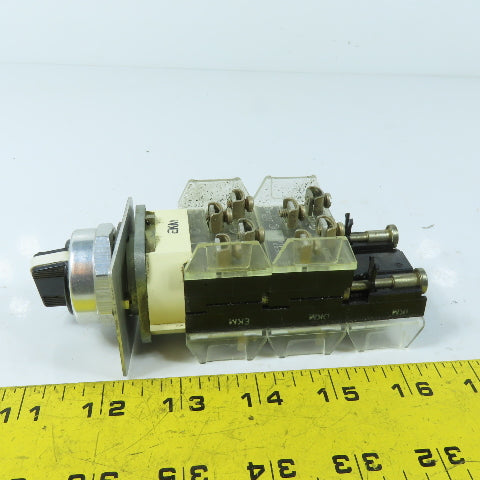 Allen-Bradley 800T-N2KF4 Rotary Selector Switch 3-Position 600V