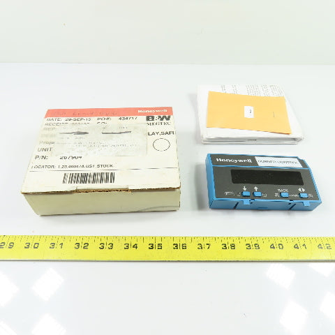 Honeywell S7800A 1001 Burner Control Keyboard Display Module Rev 2018