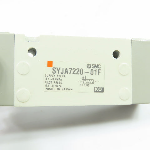 SMC SYJA7220-01F Pneumatic Air Directional Control Valve 0.7MPa