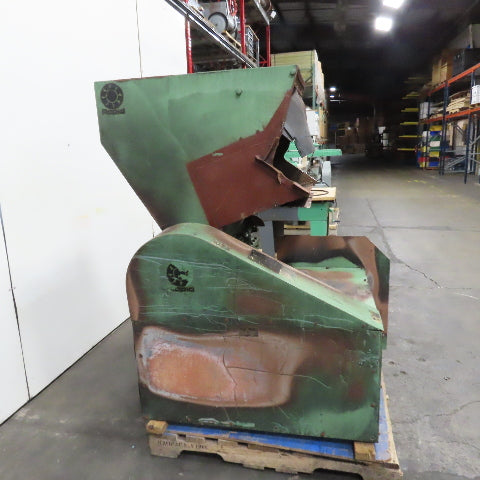 Rapid 600-C 25HP Plastic Granulator Grinder Recycler 3Ph 230/460V 24"x12" Intake
