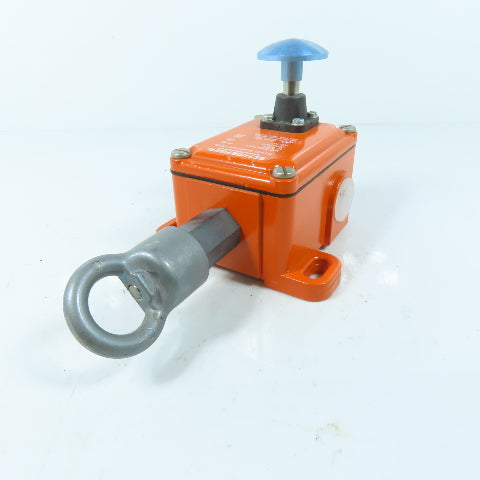 Schmersal TQ 441-01/01y-ue-r-M20 Pull-Wire Emergency Stop Safety Switch 400V