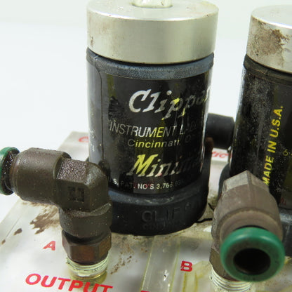 Clippard Minimatic CM-023 Two Hand No Tie Down Circuit Manifold W/ Pilot Valves