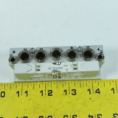Dalmec 00.79.0452 Directional Valve Air Pilot On Manifold 5/16" Push To Connect