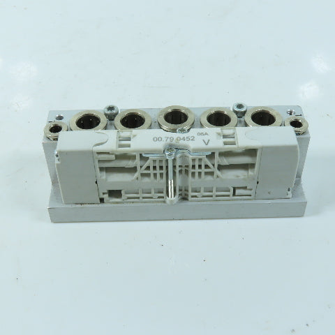 Dalmec 00.79.0452 Directional Valve Air Pilot On Manifold 5/16" Push To Connect
