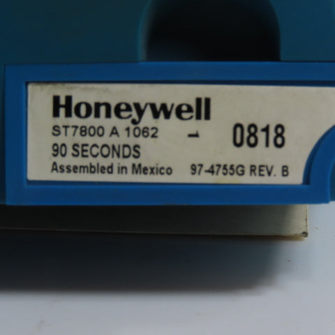 Honeywell RM7838A1014 Relay Module 90s Timing Card Flame Amplifier