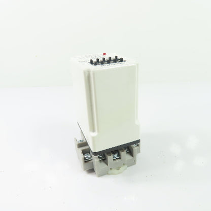 Macromatic TD-78122 Multi-Function Time Delay Relay 120V AC/DC