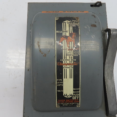 Bull Dog Vacu-Break 30A 3-Pole Fusible Safety Disconnect Switch 240VAC