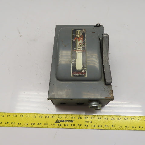 Bull Dog Vacu-Break 30A 3-Pole Fusible Safety Disconnect Switch 240VAC