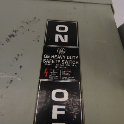 GE TH3361R 30A 3-Pole Fusible Safety Disconnect Switch 600V 3R